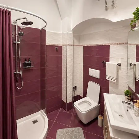 Blloku Riverside Apartment-check In 24 Appartement