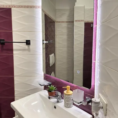 Blloku Riverside Apartment-check In 24 Appartement *